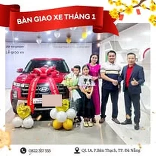 Bàn giao xe Hyundai cho khách hàng tại Quảng Nam Bàn giao xe Hyundai cho khách hàng tại Quảng Nam