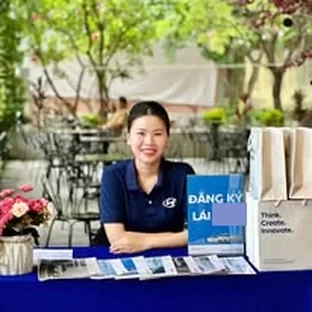 Hình ảnh hoạt động tư vấn xe tại Quảng Nam